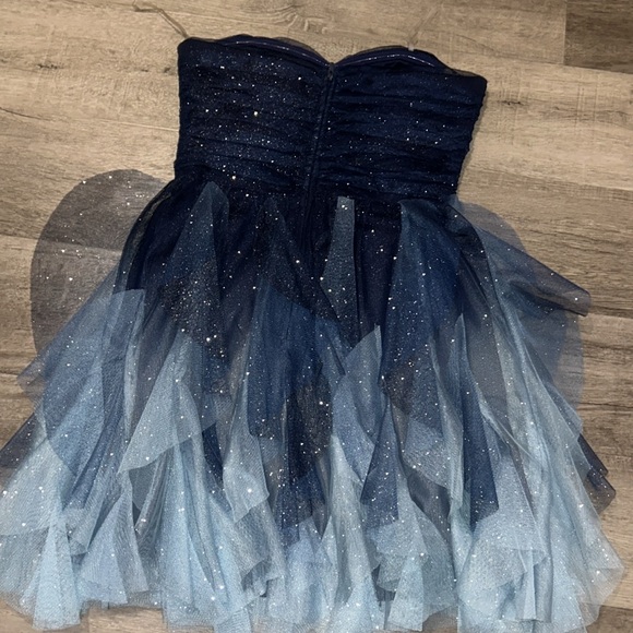Sparkly ruffle strapless blue dress - Picture 2 of 2